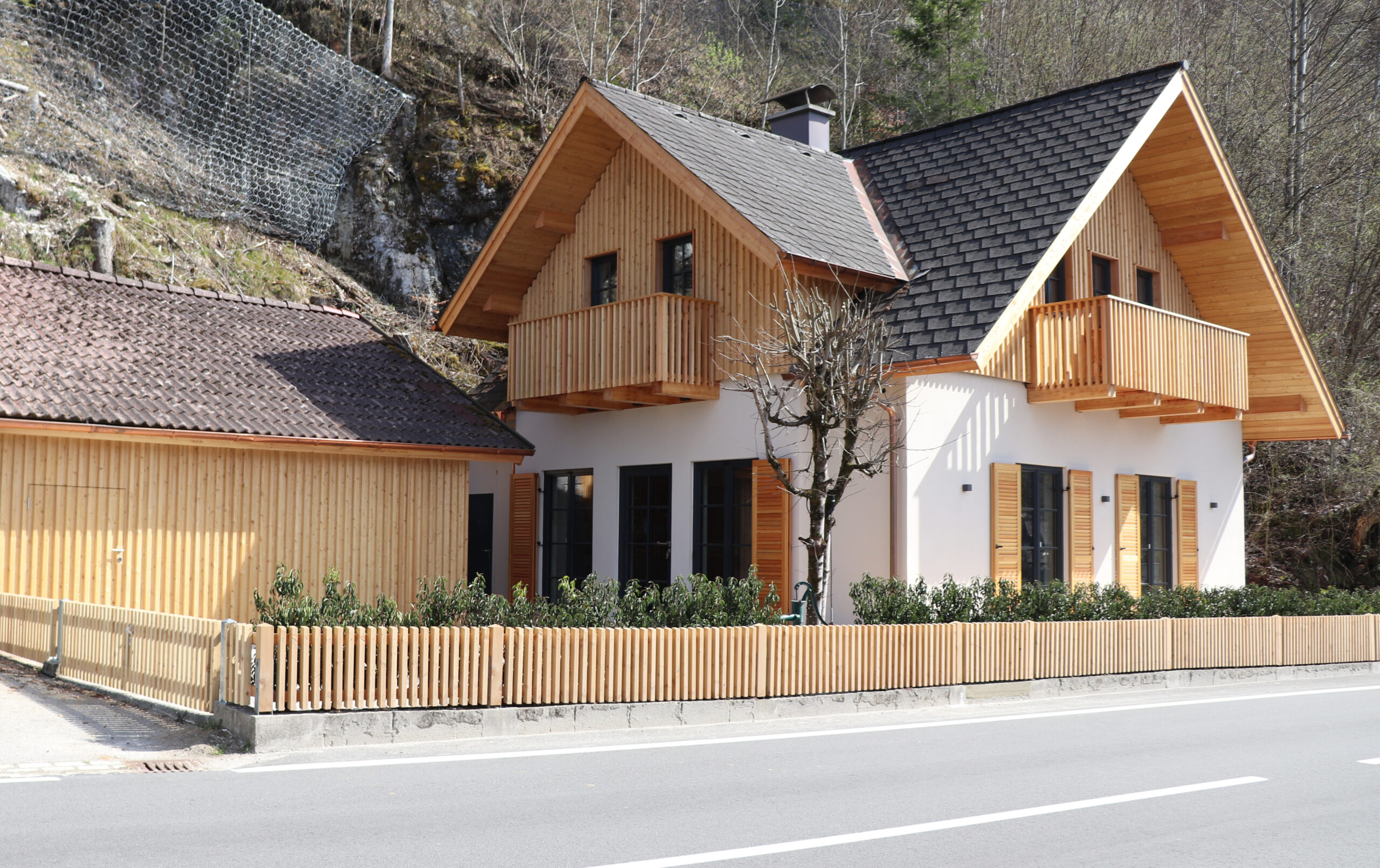 Referenzen: Baumhaus Projekt, Haus in Weißenbach am Attersee – Bad und Sanitär von Schafleitner Sanitär